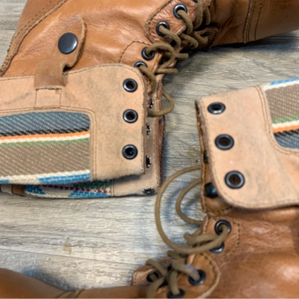 Steve Madden Camarro Mexico Western Fold Over Aztec Lace Up Combat Boots Tan - Picture 8 of 14